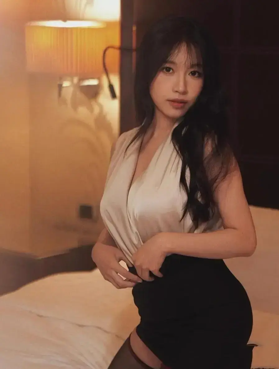 《小凤新婚》全集完整版在线免费观看-纯净无弹窗免登录极速秒存-小凤新婚高清直链秒播放全程无删减